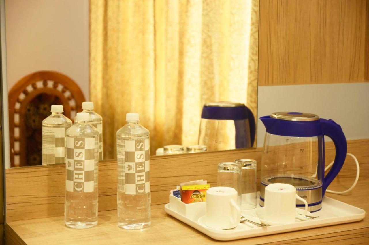 Hotel Om International Gokarna  Exterior photo